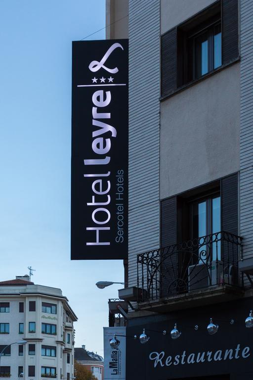 Hotel Leyre Pamplona Buitenkant foto